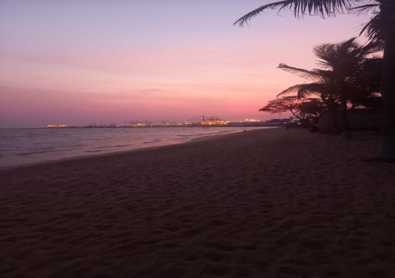 Cocobeach-Hotel 洛美 外观 照片